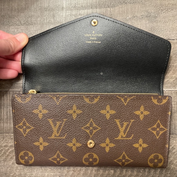 💯 Louis Vuitton reverse Emilie wallet - Picture 5 of 9